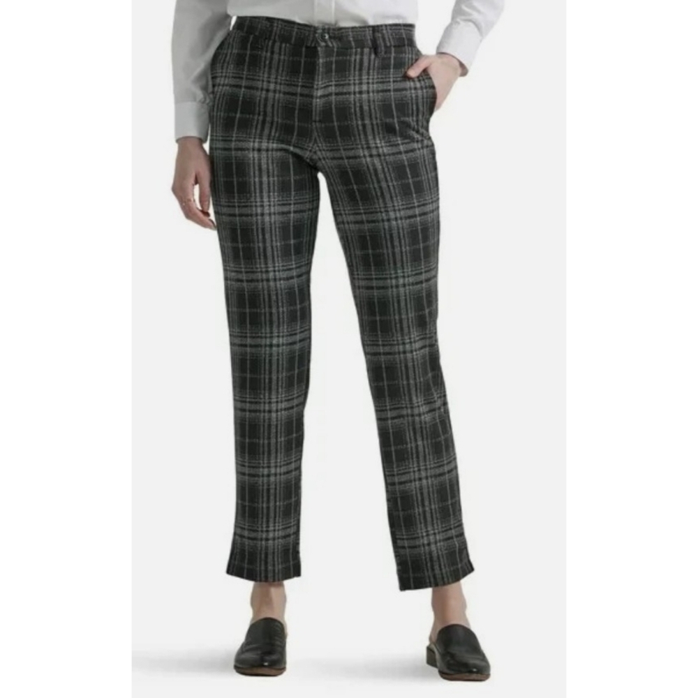 LEE Woman's Black Plaid Regular Fit Comfort Waist Straight Knit Pants